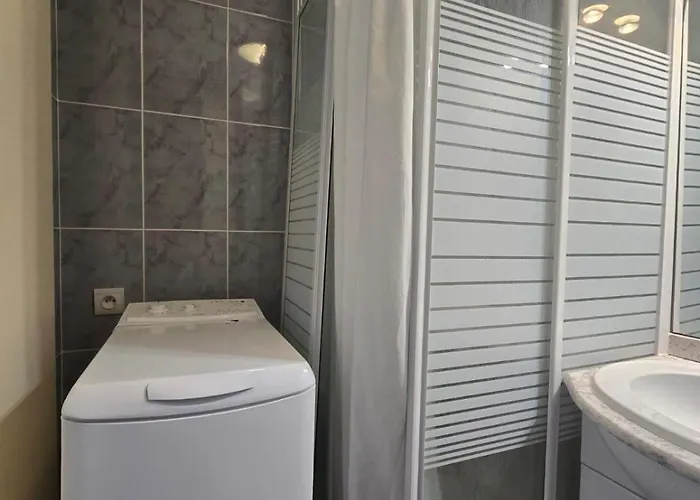 Сasa de vacaciones Maison De Vacance Avec Piscine Et Place De Parking *