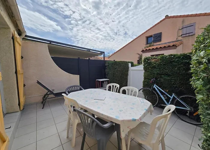 Сasa de vacaciones Maison De Vacance Avec Piscine Et Place De Parking Argelès-sur-Mer